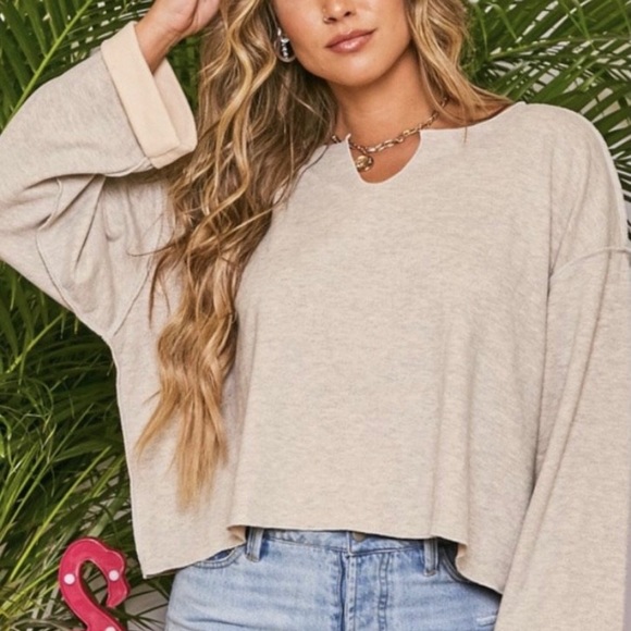 Oversized Sleeve Long Sleeve Top - Picture 2 of 5